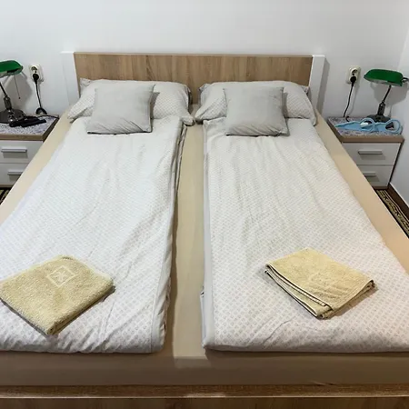 Mbm 2 Apartmán